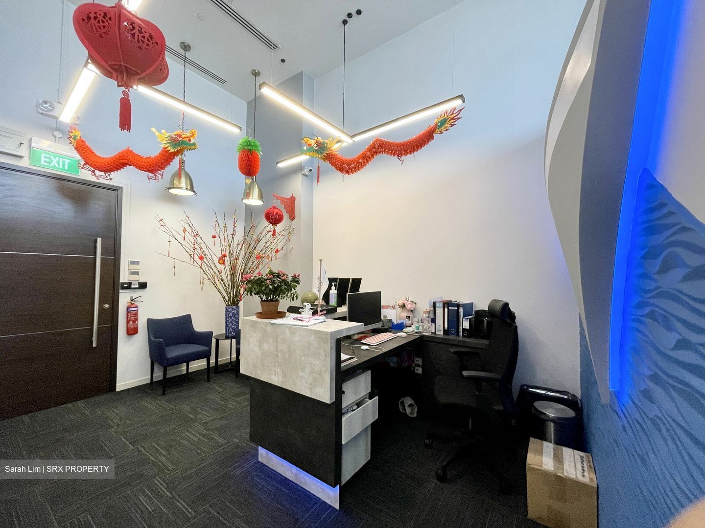 Eon Shenton (D2), Office #355456091